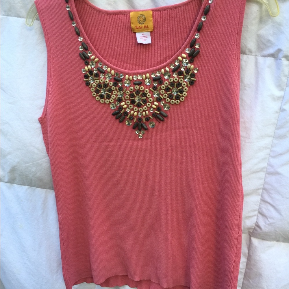 Ruby Rd. Top size XL tank - Picture 6 of 7